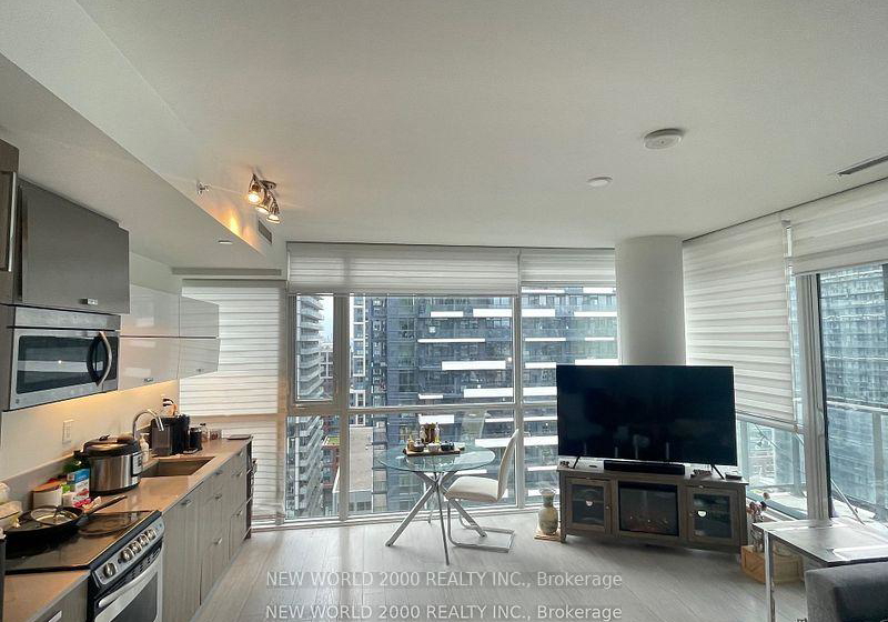 290-adelaide-street-w-toronto-ontario-c12185162