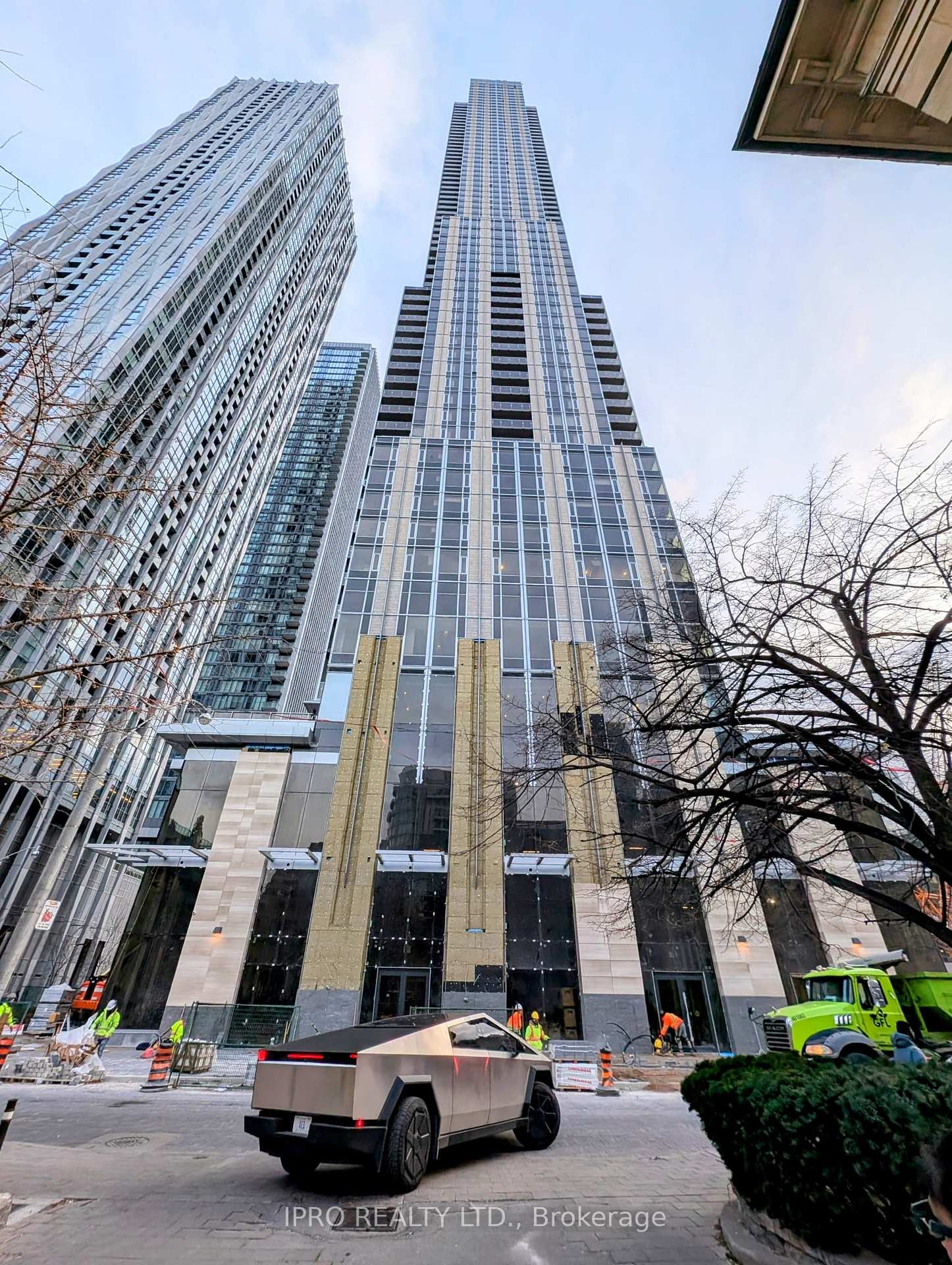 11-yorkville-avenue-toronto-ontario-c12185294