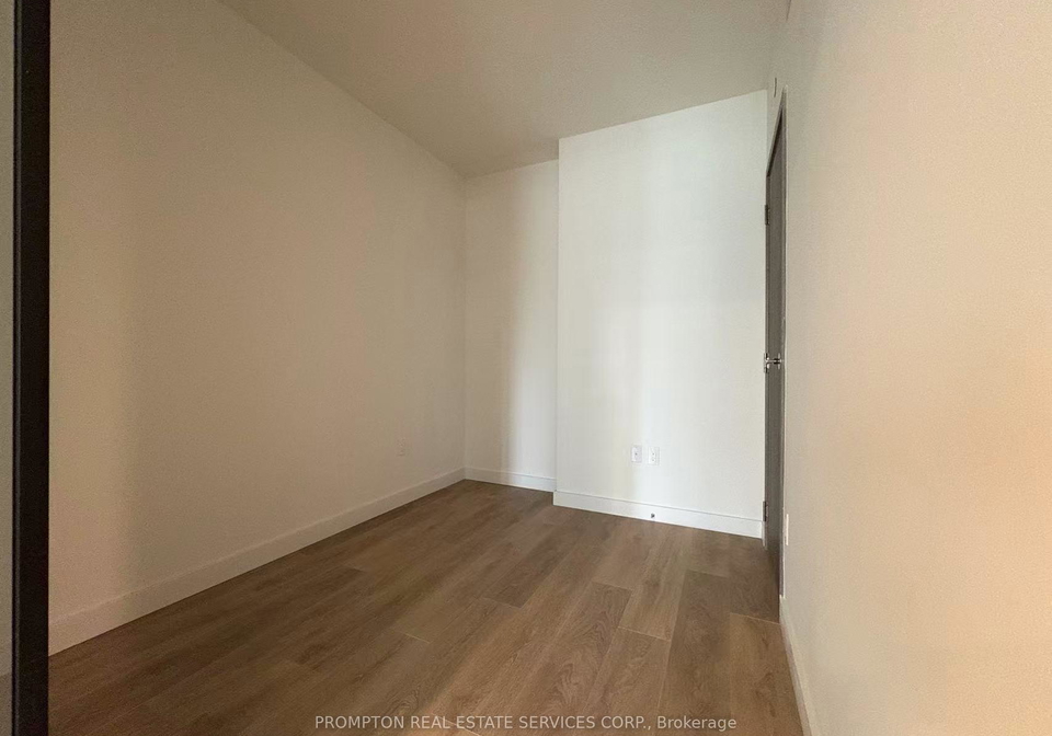 3-concord-cityplace-way-toronto-ontario-c12186307