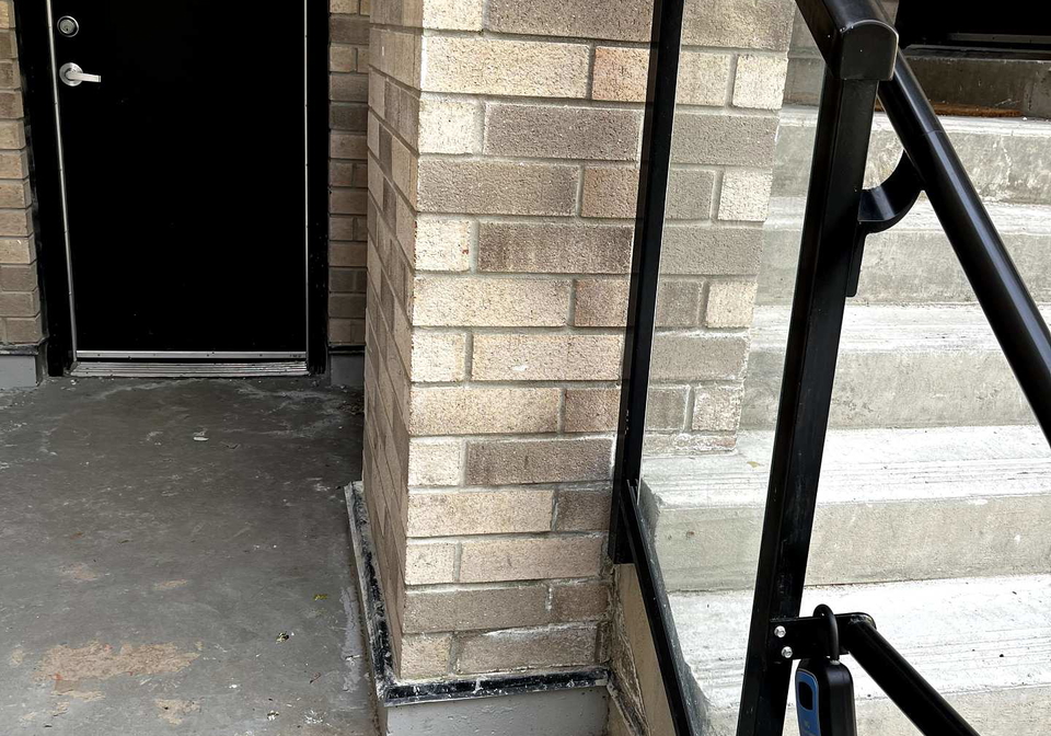 861-sheppard-avenue-w-toronto-ontario-c12186371