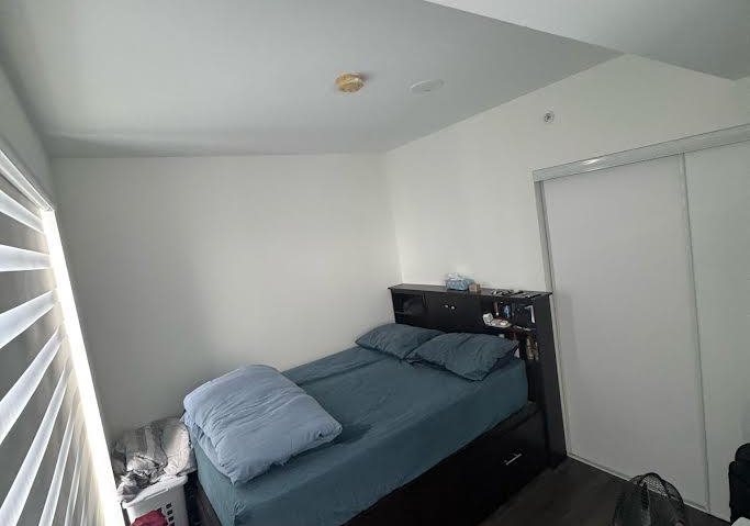 251-jarvis-street-toronto-ontario-c12186958