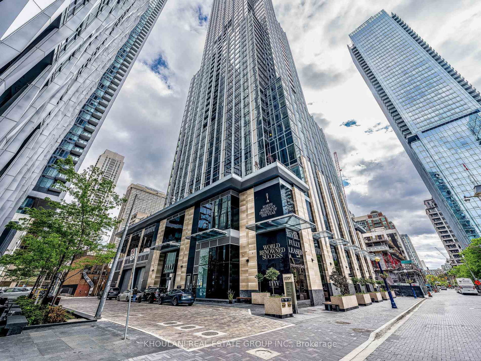 11-yorkville-avenue-toronto-ontario-c12187140