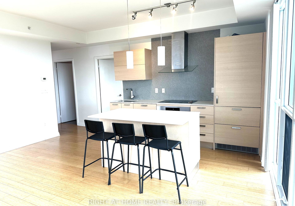 11-bogert-avenue-toronto-ontario-c12187228