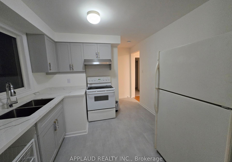 10-roywood-drive-n-north-york-ontario-c12187233