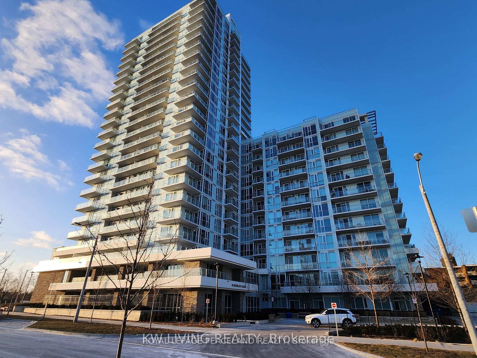 10-deerlick-court-north-york-ontario-c12187271