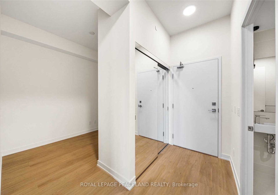 10-deerlick-court-north-york-ontario-c12187271
