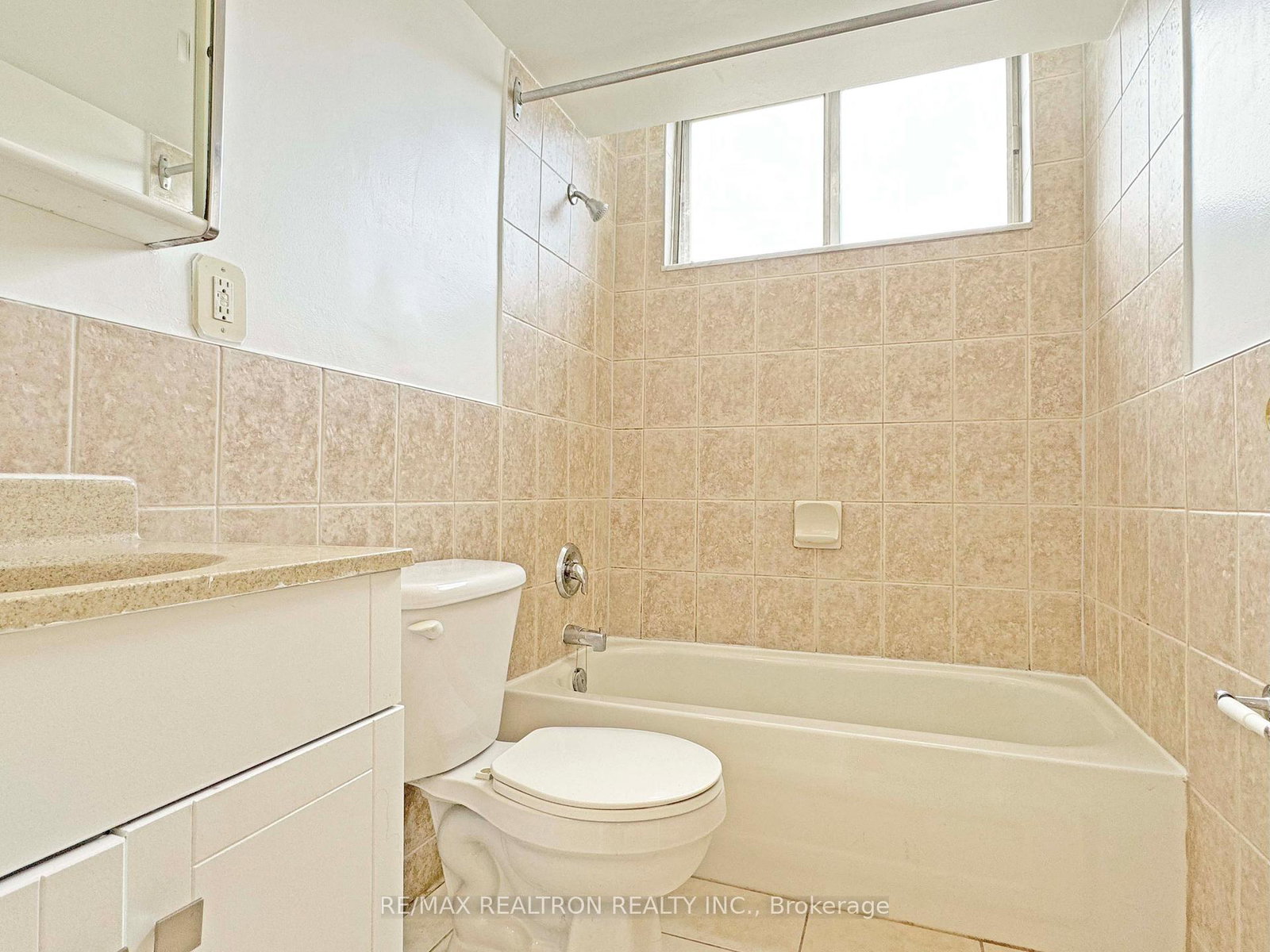 525-eglinton-avenue-e-toronto-ontario-c12187293