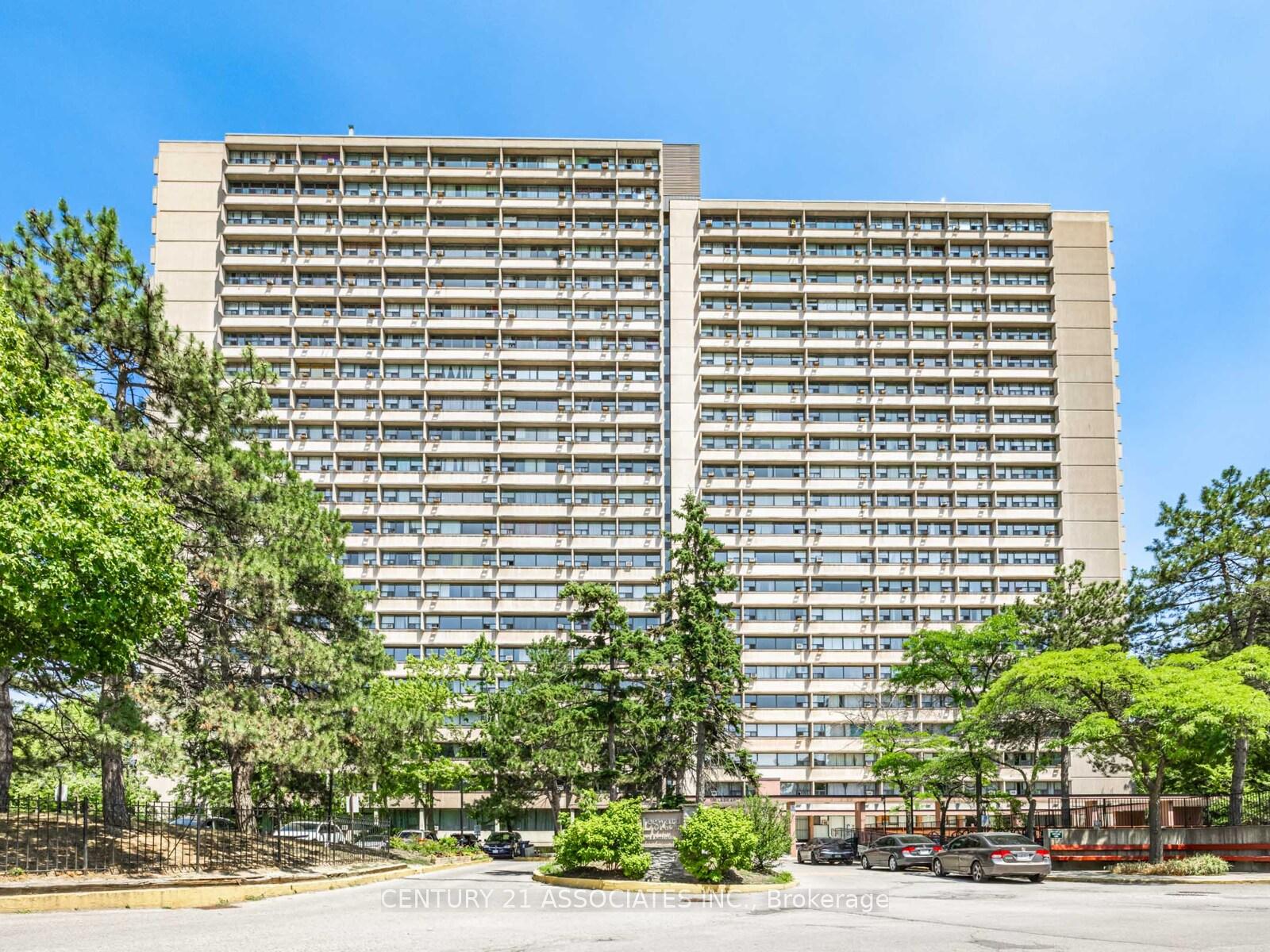 100-leeward-glenway-east-york-ontario-c12187322