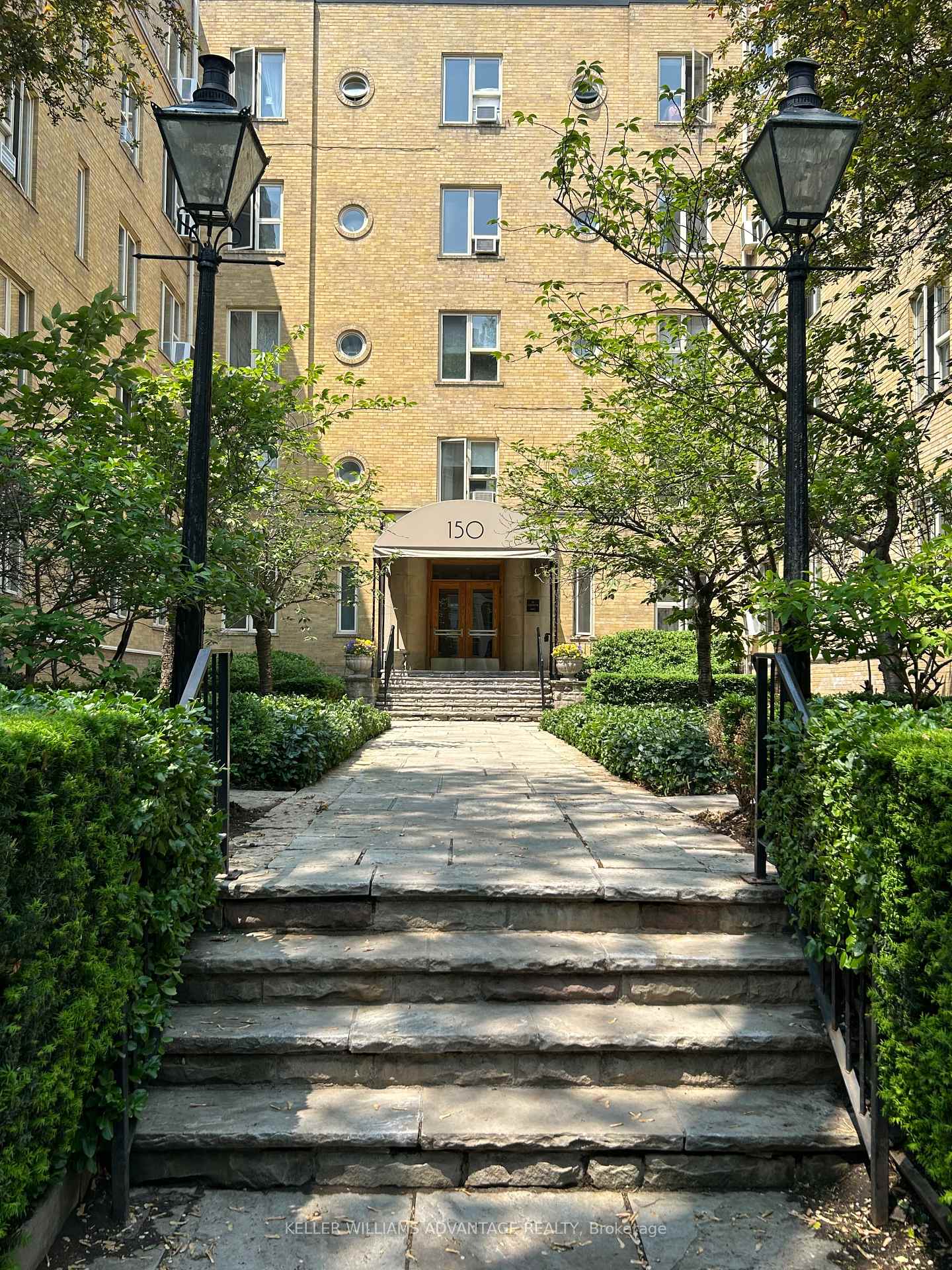 150-farnham-avenue-toronto-ontario-c12187428