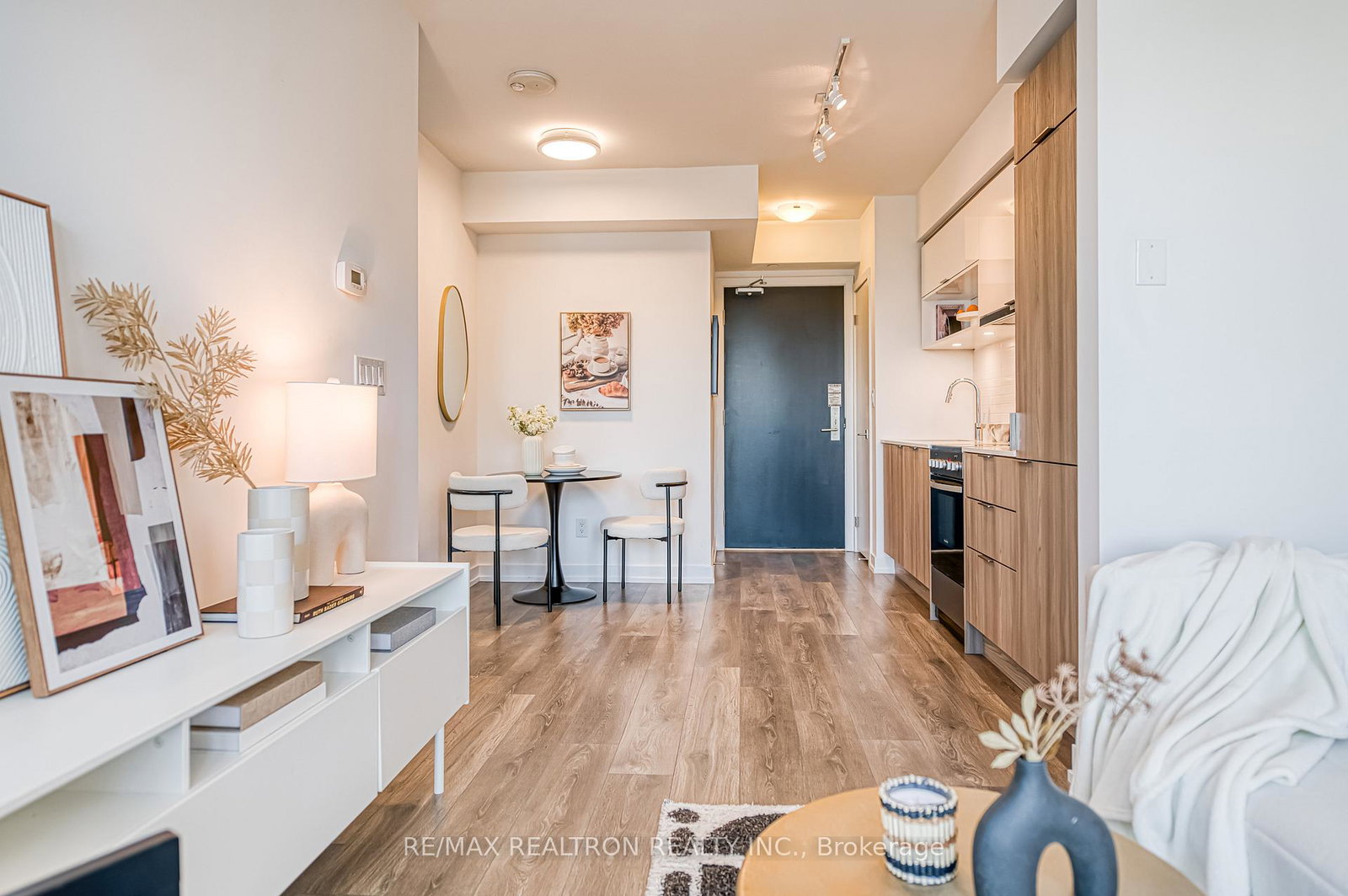 159-wellesley-street-e-toronto-ontario-c12187616