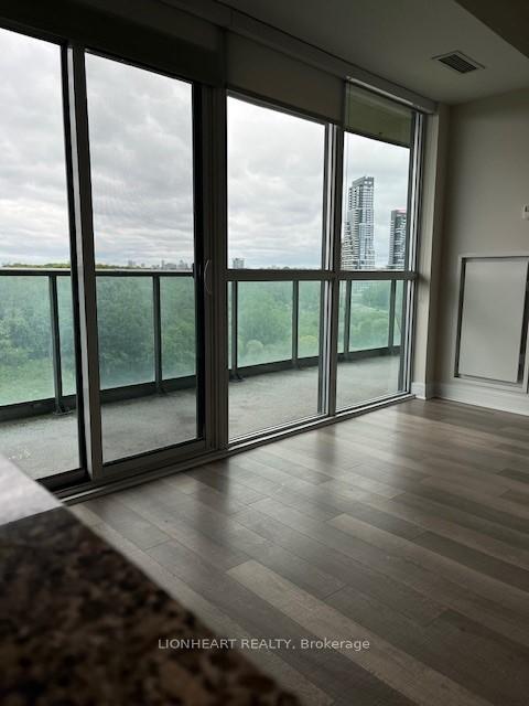 35-brian-peck-crescent-east-york-ontario-c12187649