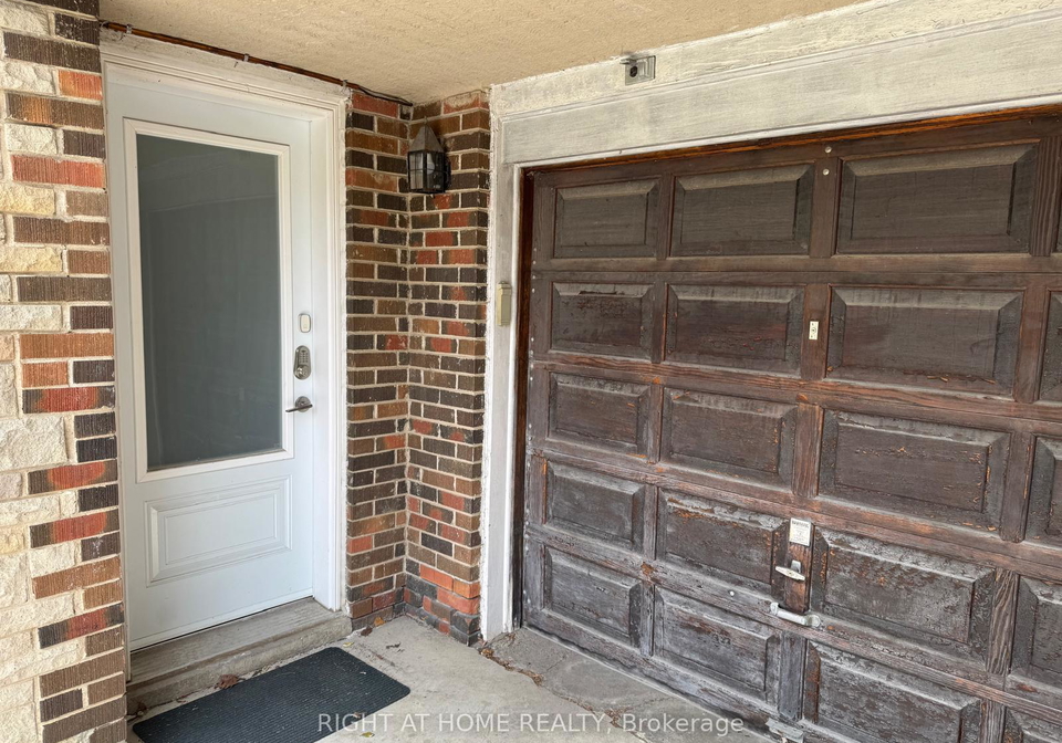 324-burnett-avenue-toronto-ontario-c12187998