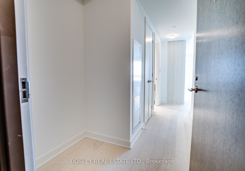 11-yorkville-avenue-toronto-ontario-c12188136
