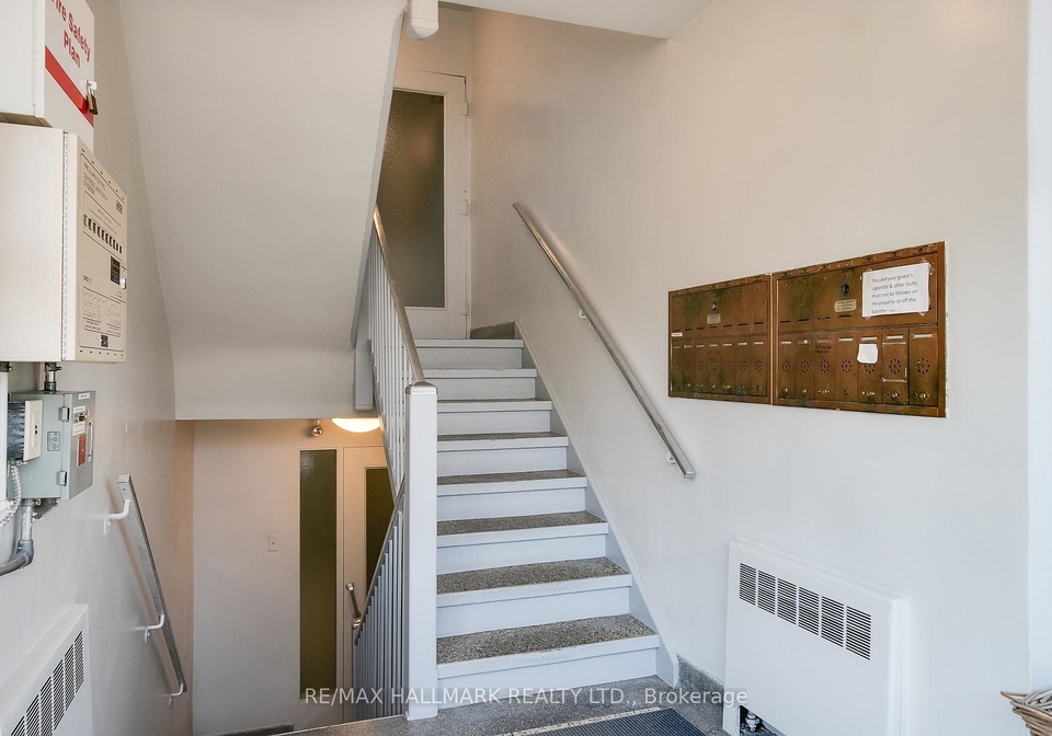 18-kenrae-road-east-york-ontario-c12188294