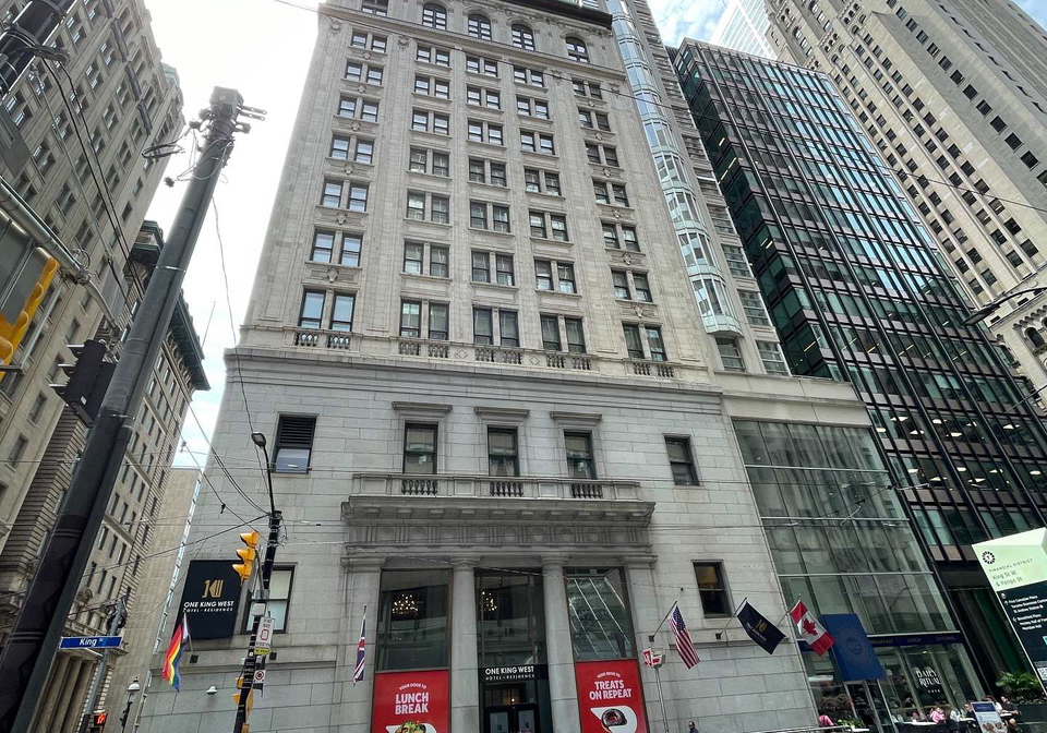 1-king-street-w-toronto-ontario-c12188573
