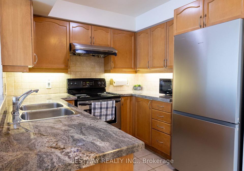 3840-bathurst-street-w-toronto-ontario-c12188697