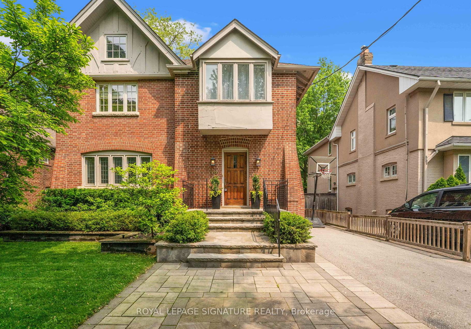 18-weybourne-crescent-toronto-ontario-c12189738