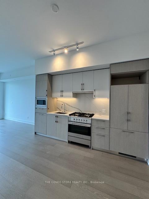 8-manor-road-w-toronto-ontario-c12189950