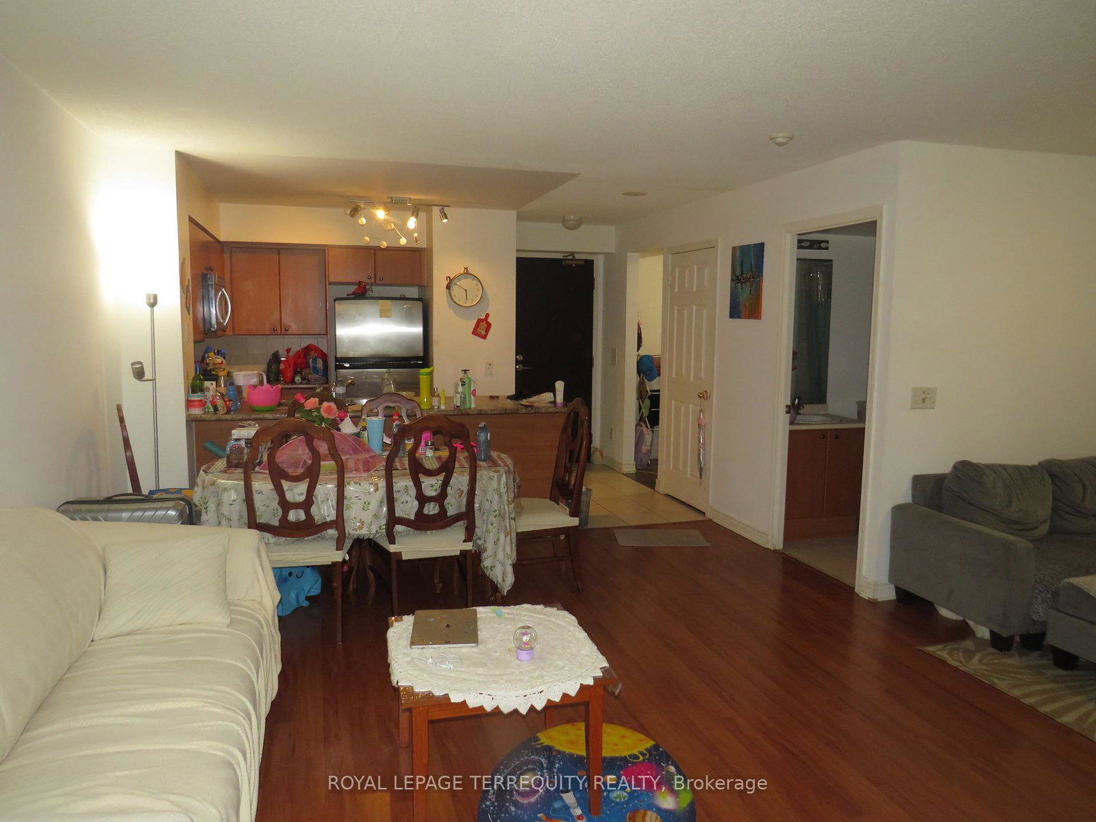 30-grand-trunk-crescent-toronto-ontario-c12190560