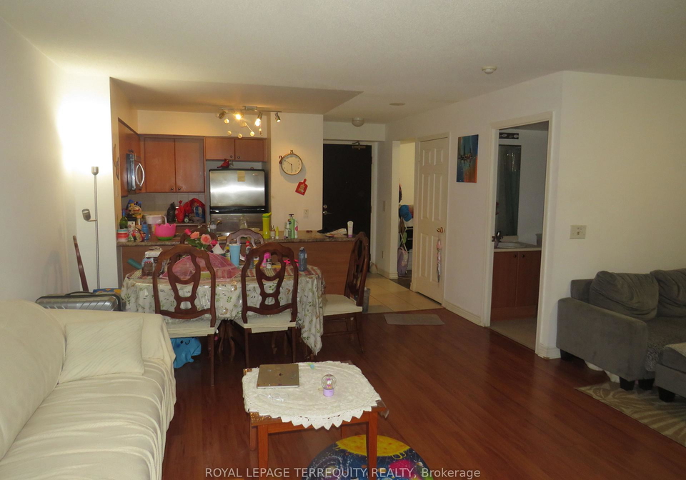 30-grand-trunk-crescent-toronto-ontario-c12190560