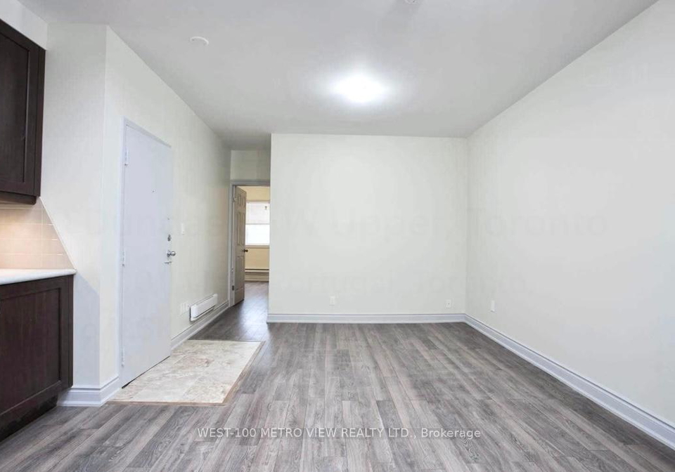 1570-dundas-street-w-toronto-ontario-c12190704