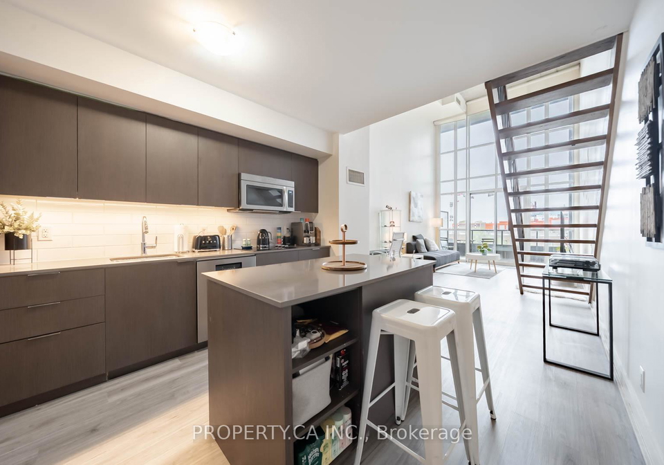 5-hanna-avenue-toronto-ontario-c12191436