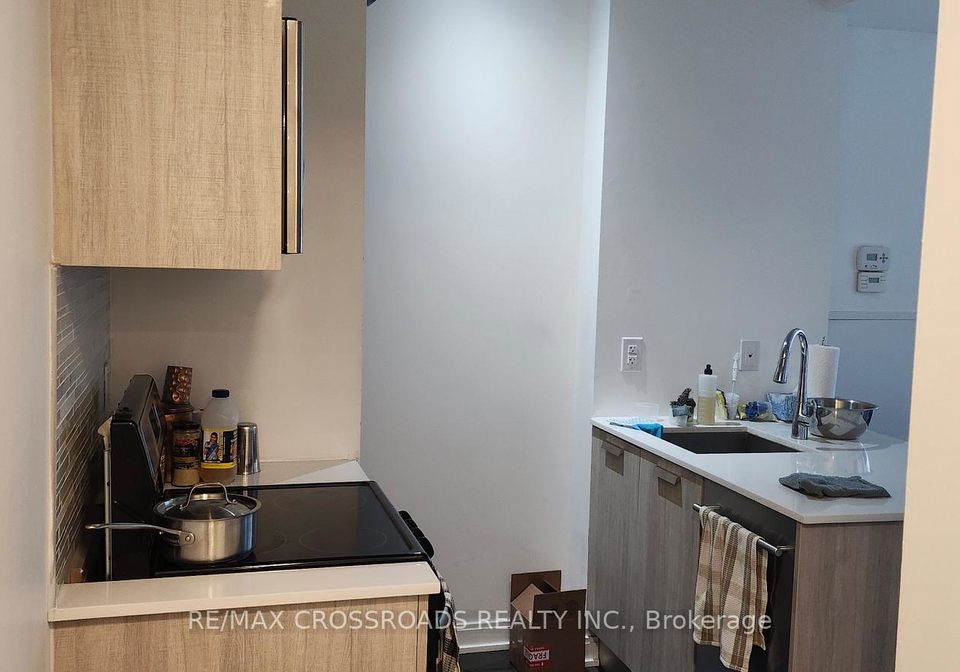 42-charles-street-e-toronto-ontario-c12191447