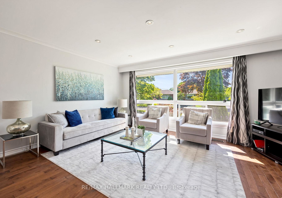 18-daleside-crescent-north-york-ontario-c12191540