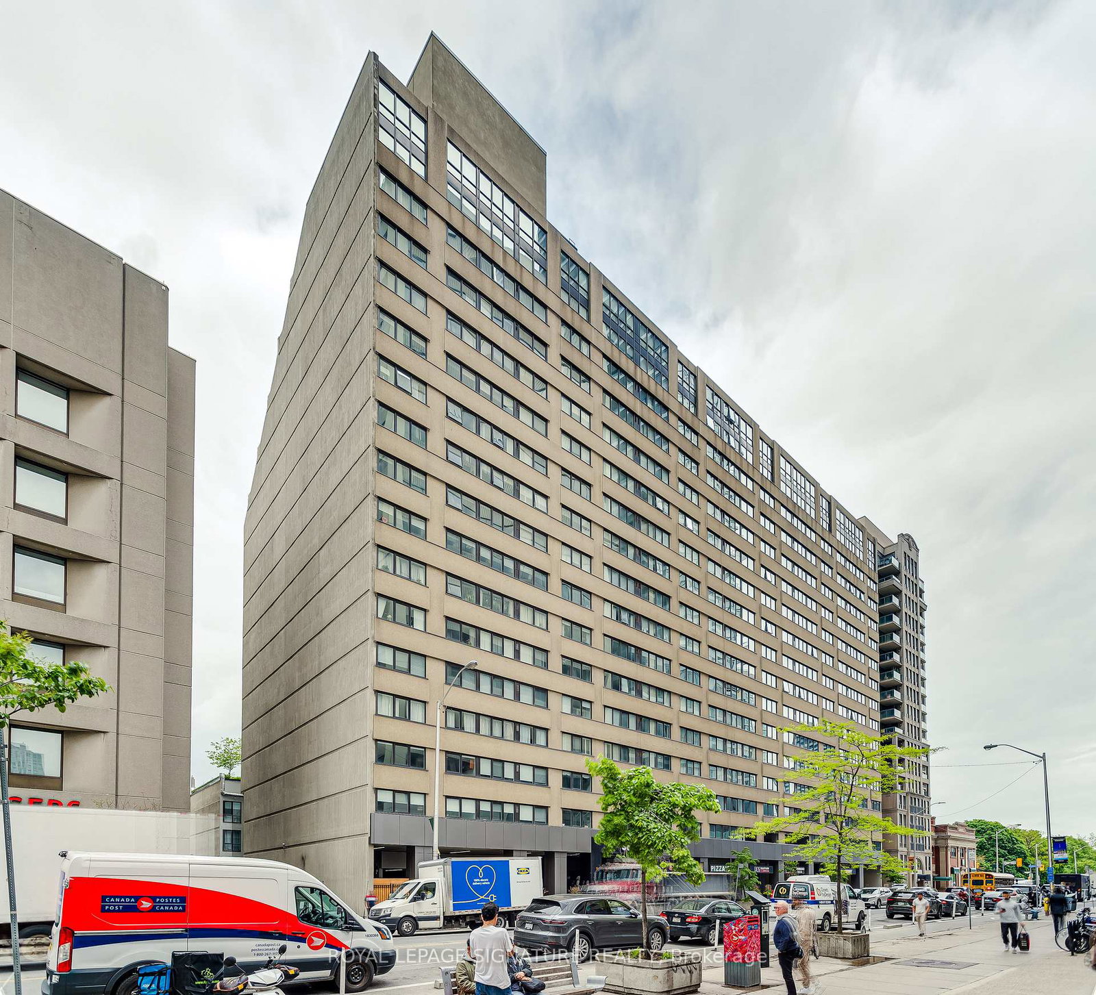 360-bloor-street-e-toronto-ontario-c12192252