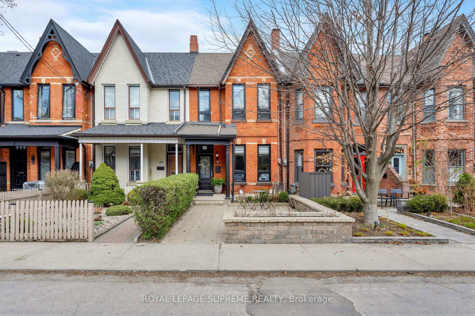 59-beaconsfield-avenue-toronto-ontario-c12193085