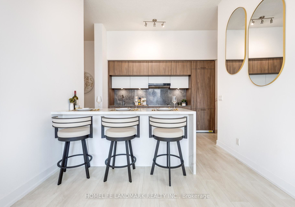 25-adra-grado-way-north-york-ontario-c12193148