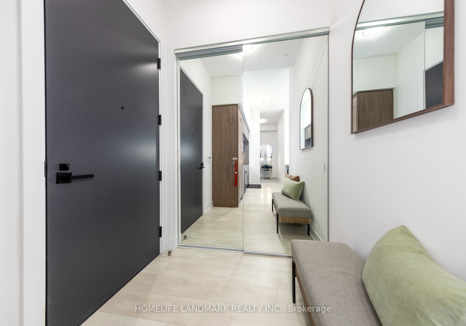 25-adra-grado-way-north-york-ontario-c12193148