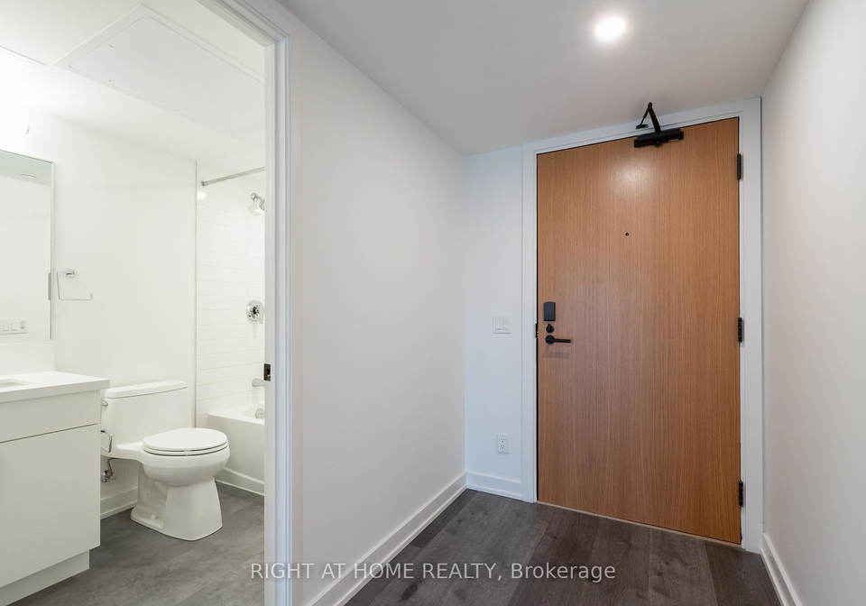 897-college-street-w-toronto-ontario-c12193150