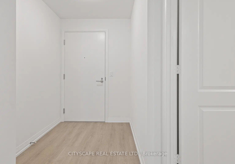 8-widmer-street-toronto-ontario-c12193308