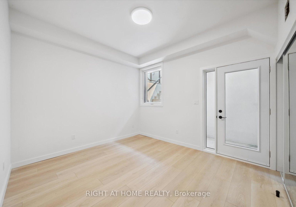 367-howland-avenue-toronto-ontario-c12193315