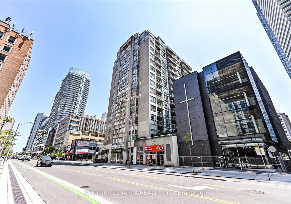 43-eglinton-avenue-e-toronto-ontario-c12193385