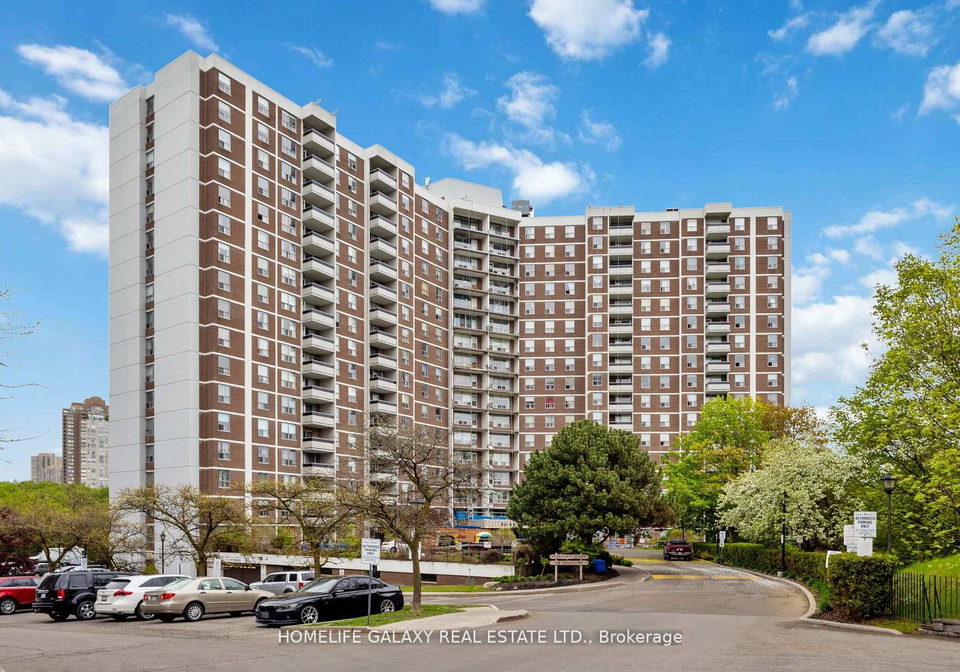 20-edgecliff-golfway-east-york-ontario-c12193639