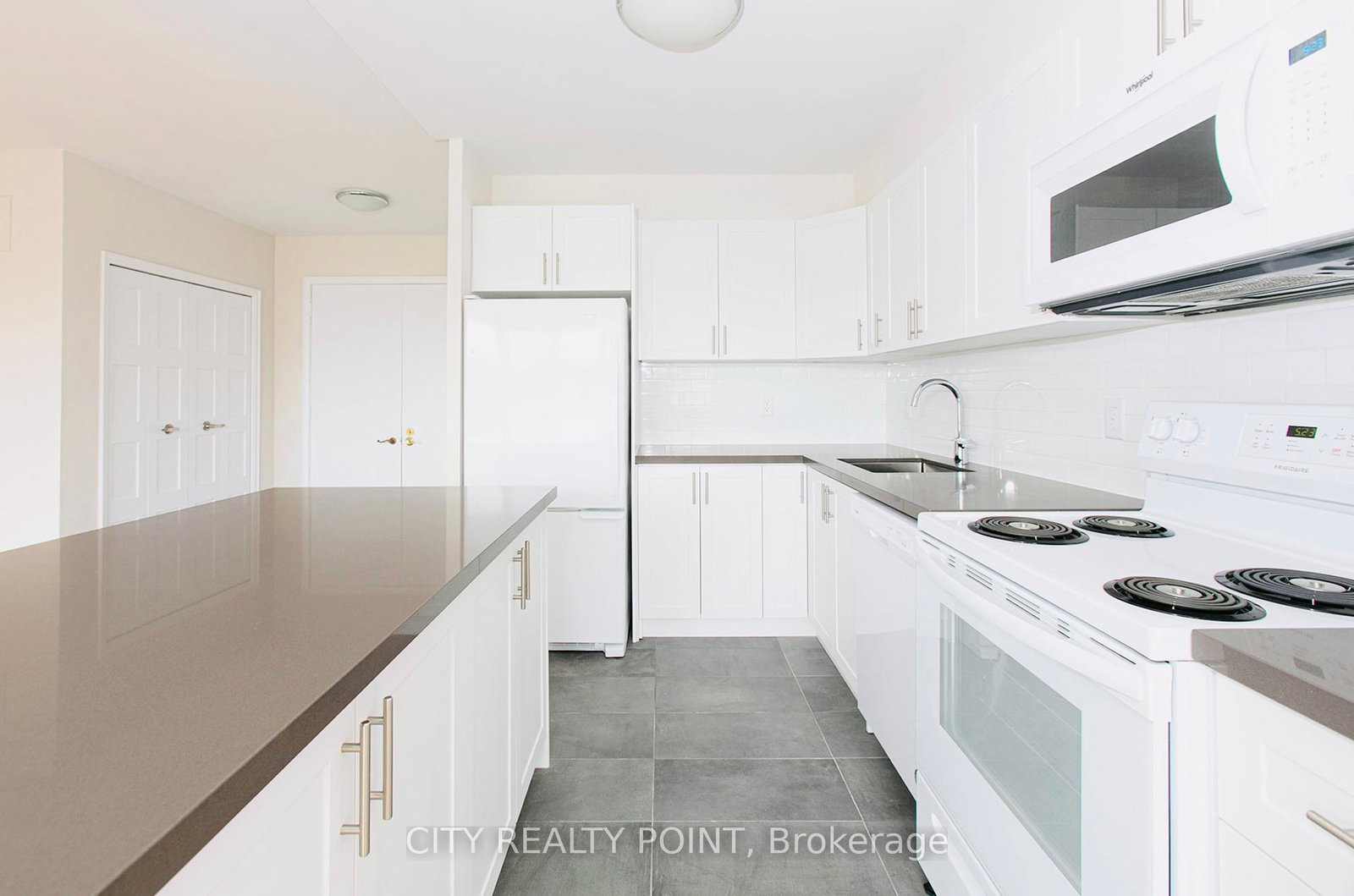 10-shallmar-boulevard-toronto-ontario-c12194029
