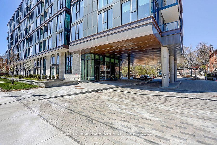 250-lawrence-avenue-w-toronto-ontario-c12194248