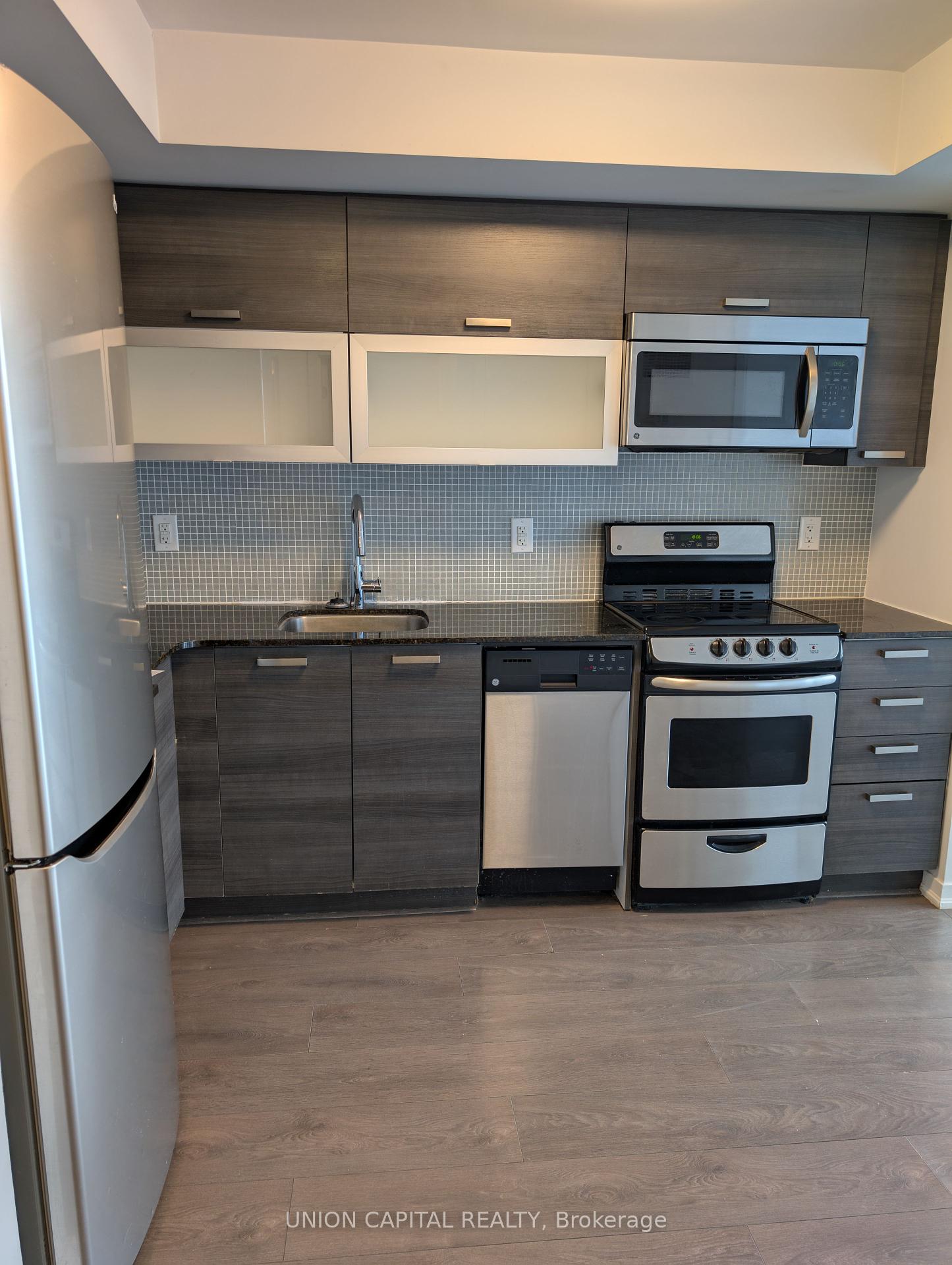 36-lisgar-street-toronto-ontario-c12194502