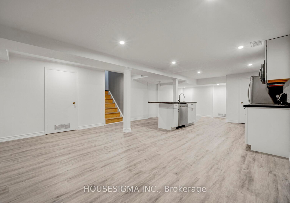 4-park-glen-drive-north-york-ontario-c12194509