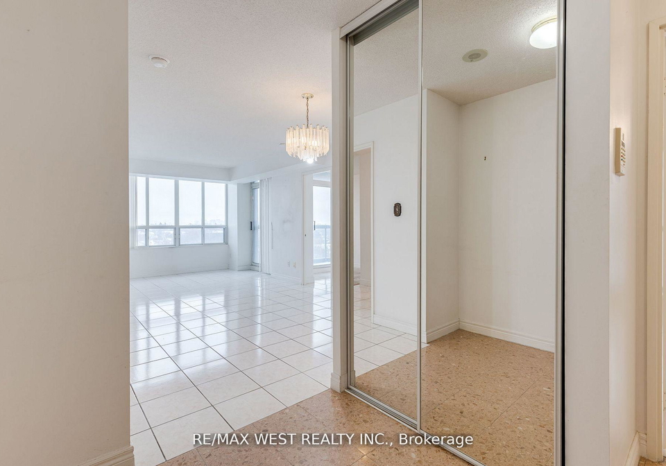 28-empress-avenue-north-york-ontario-c12194626