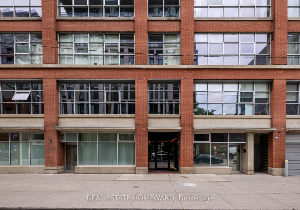 29-camden-street-toronto-ontario-c12195018