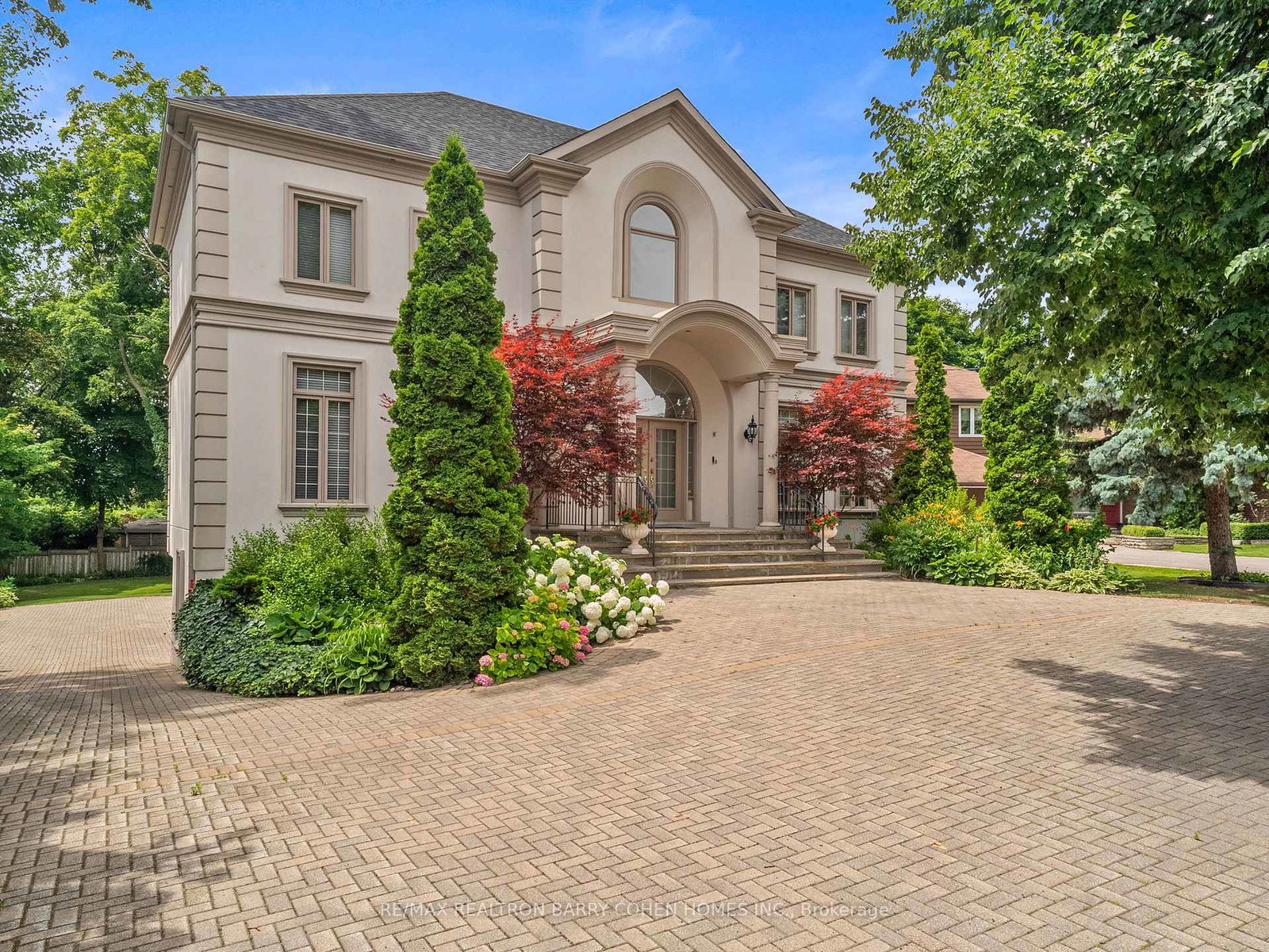 17-paddock-court-north-york-ontario-c12195045