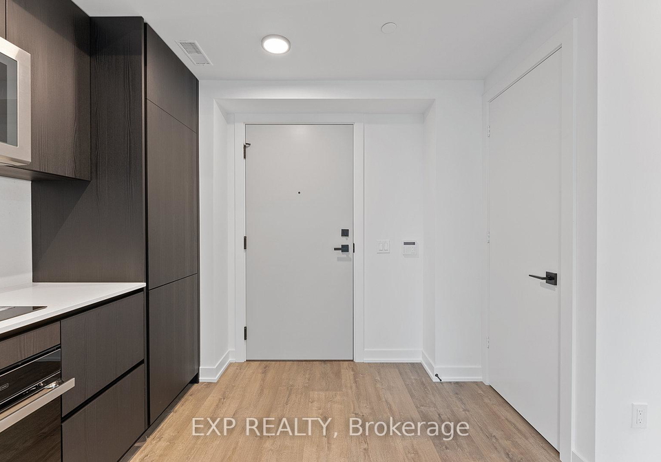 327-king-street-w-toronto-ontario-c12195387