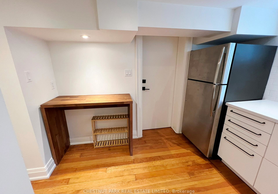 18-servington-crescent-toronto-ontario-c12195435