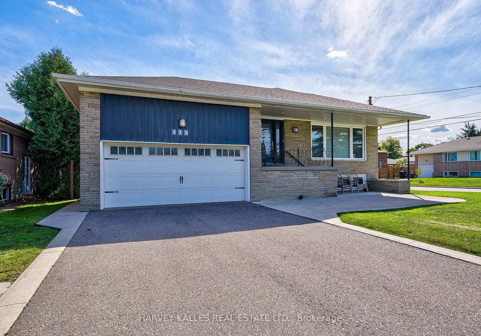 215-searle-avenue-toronto-ontario-c12196087