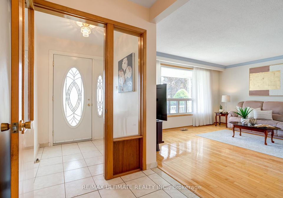 70-bickerton-crescent-north-york-ontario-c12197256