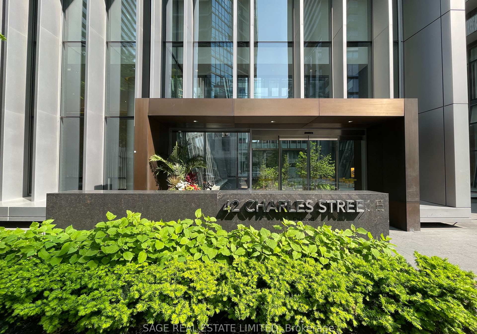 42-charles-street-e-toronto-ontario-c12197288