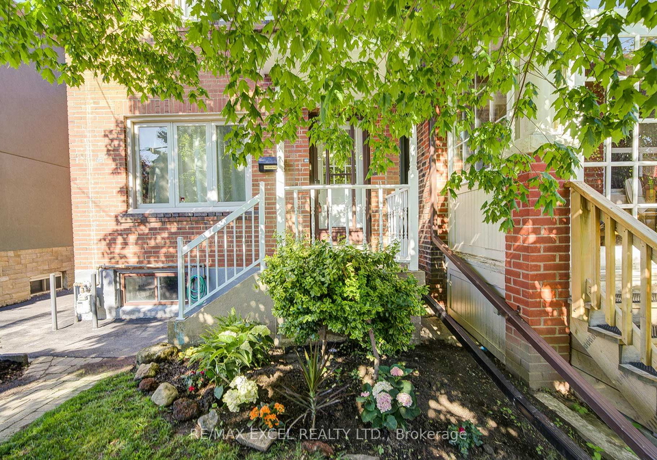 523-delaware-avenue-toronto-ontario-c12197553